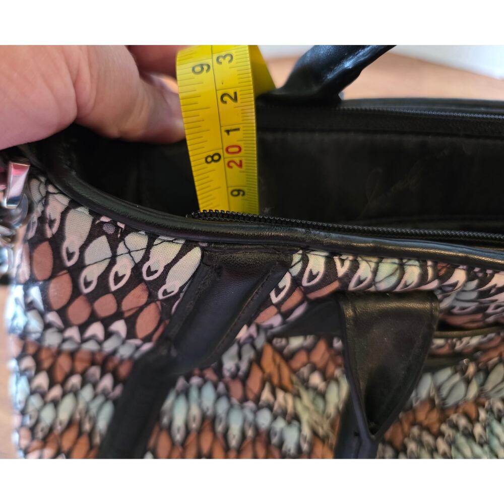 Vera Bradley Large Trapeze Tote Shoulder Bag Sierra Stream - Picture 7 of 7